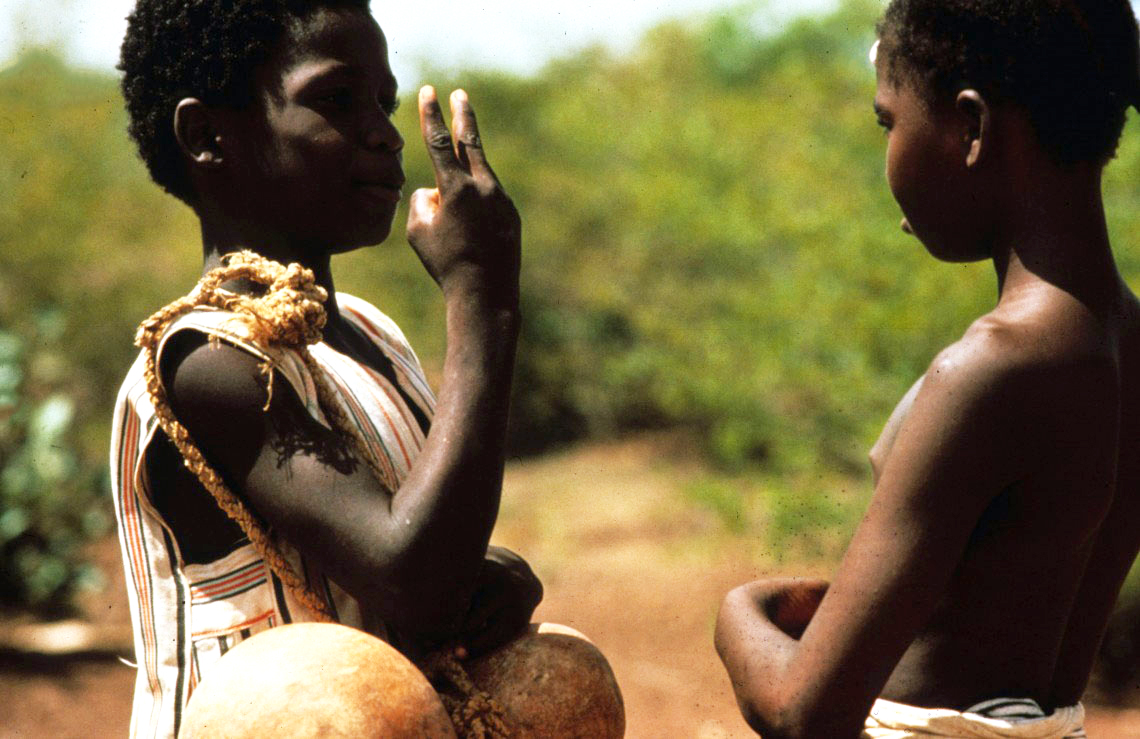 Фильмы Жизнь В Деревне Африки Любовь Эротика